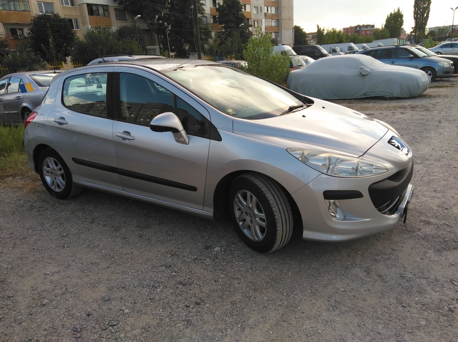 Peugeot 308 1.4, снимка 4 - Автомобили и джипове - 55185254