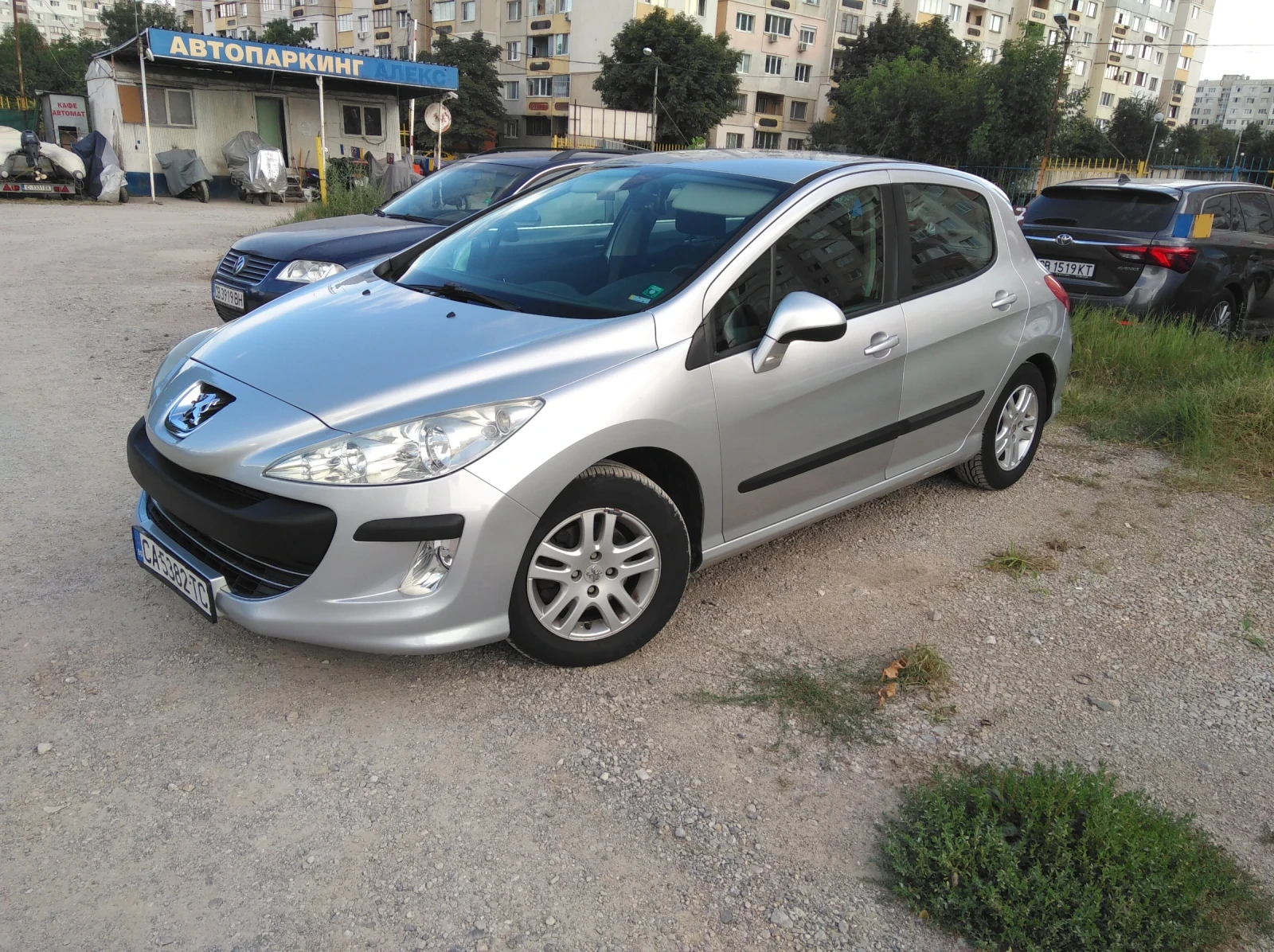Peugeot 308 1.4, снимка 3 - Автомобили и джипове - 55185254