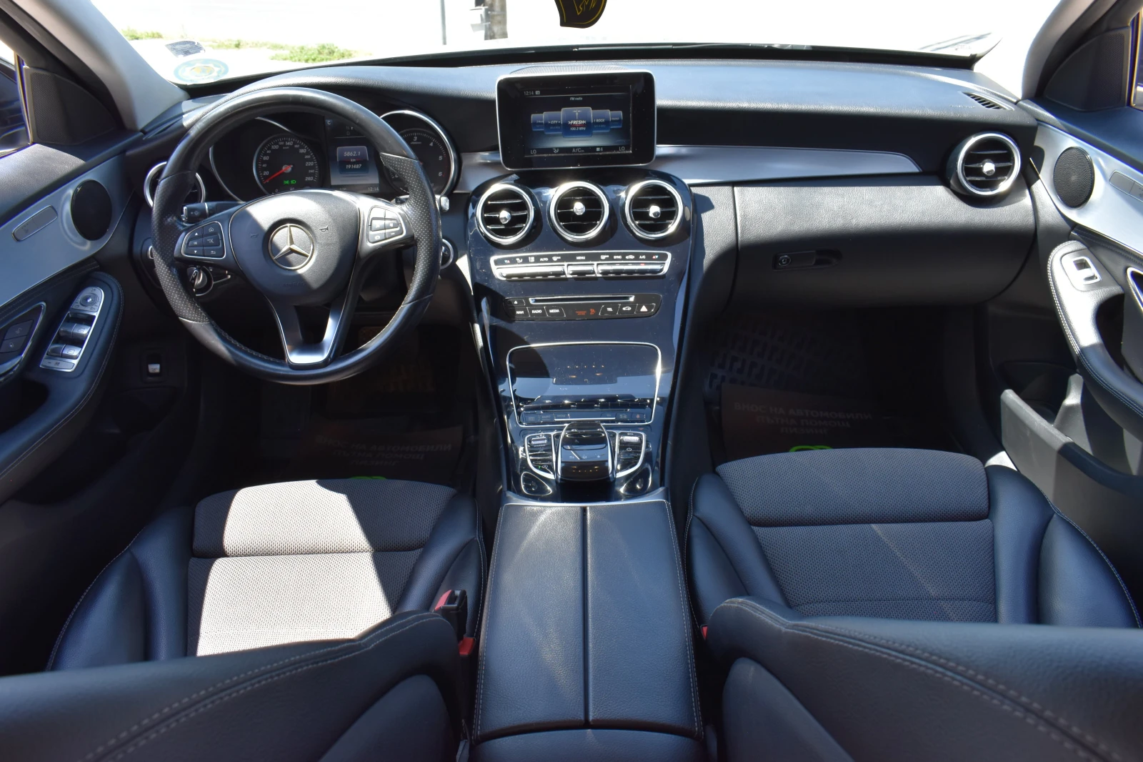 Mercedes-Benz C 220 SPORT-LINE* FULL-LED-FRONT-ASSIST* SWAROWSKI, снимка 15 - Автомобили и джипове - 55499805