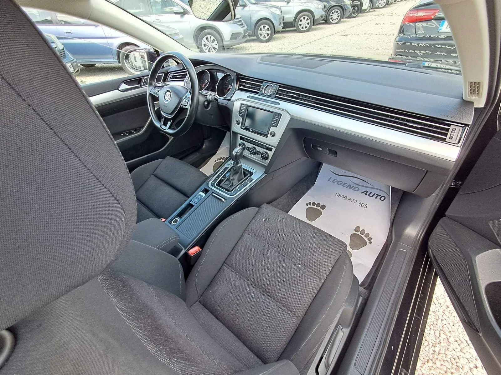 VW Passat 2.0TDI DSG НАВИГАЦИЯ .ПОДГРЕВ НА СЕДАЛКИ, снимка 12 - Автомобили и джипове - 55889714