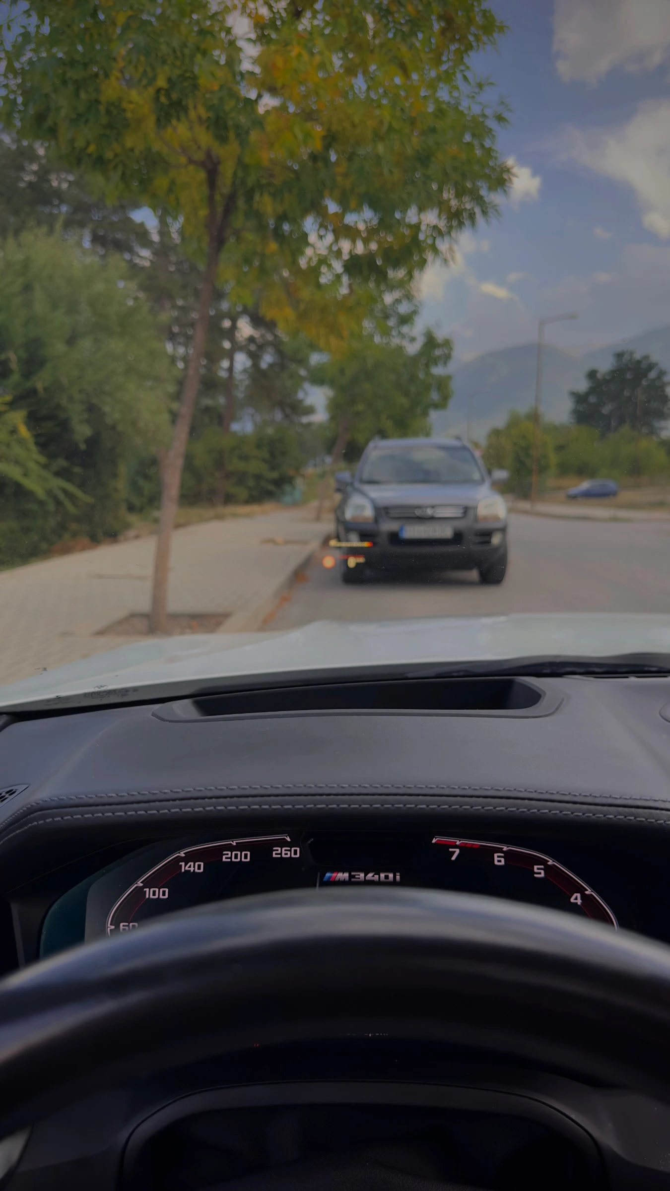 BMW 340, снимка 12 - Автомобили и джипове - 55905802