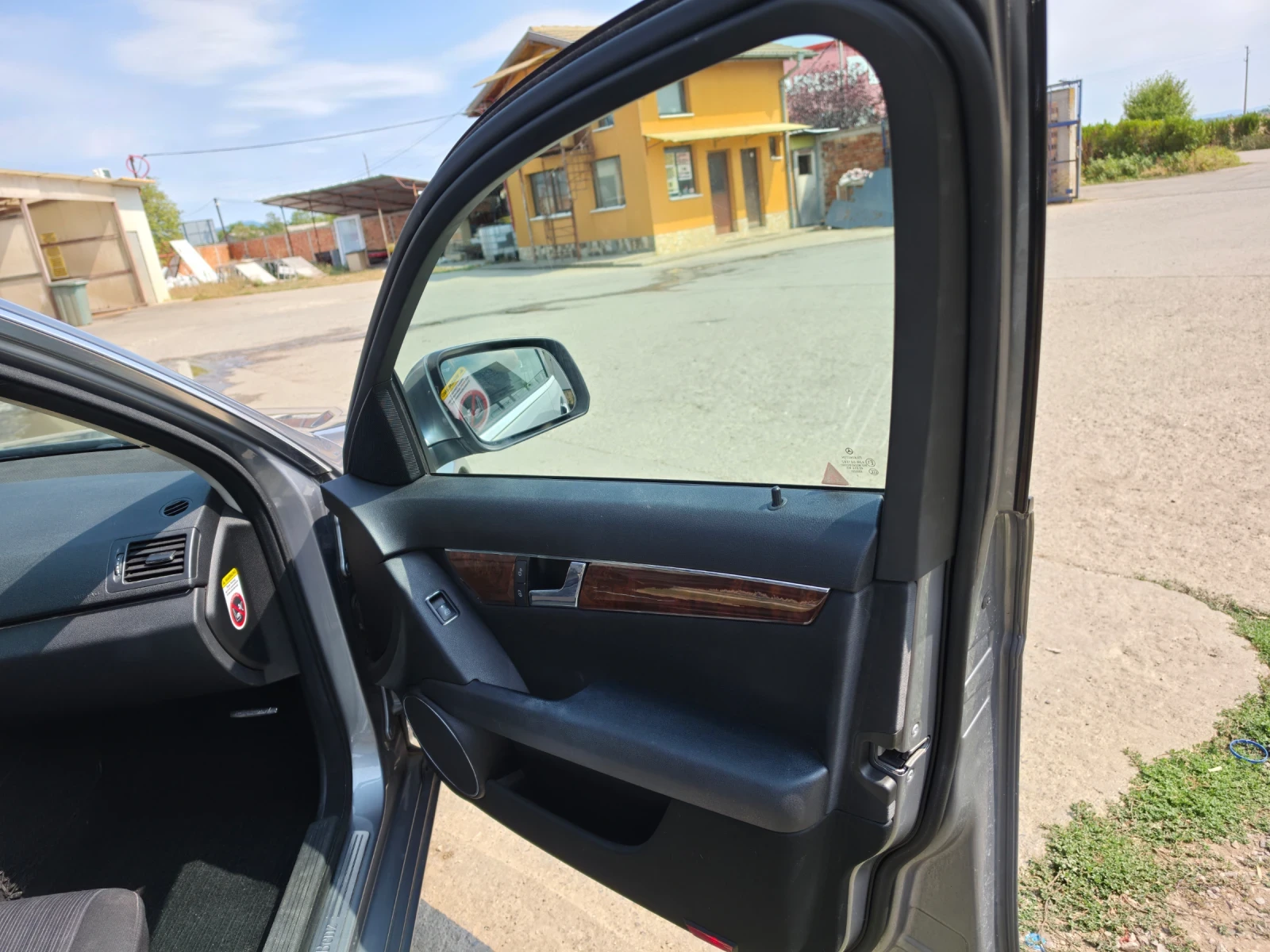 Mercedes-Benz C 220 Elegance , снимка 3 - Автомобили и джипове - 55968966