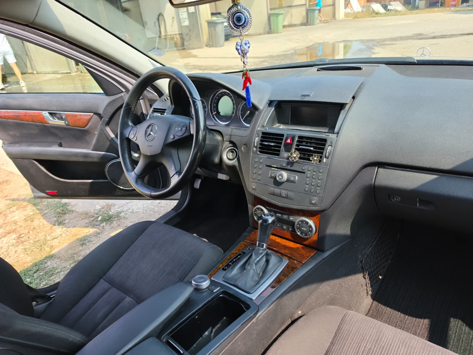 Mercedes-Benz C 220 Elegance , снимка 8 - Автомобили и джипове - 55968966