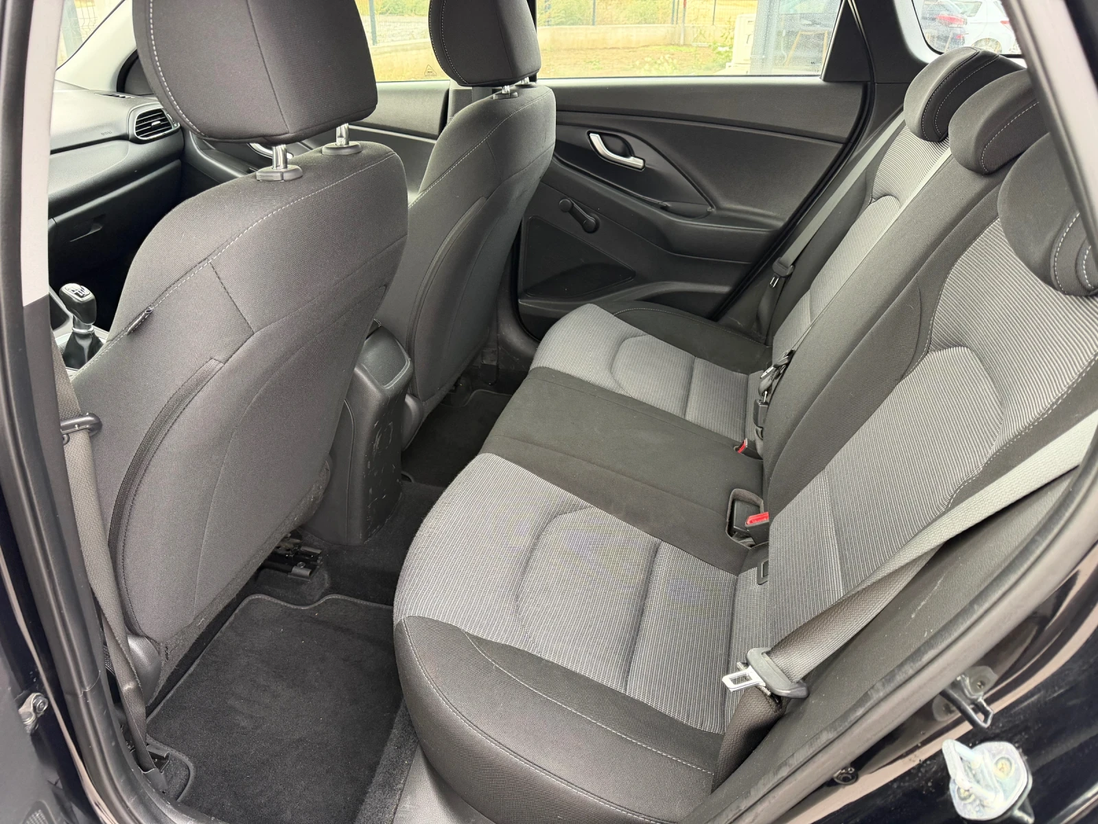 Hyundai I30 1.4.бензин , Euro6, снимка 8 - Автомобили и джипове - 56235803