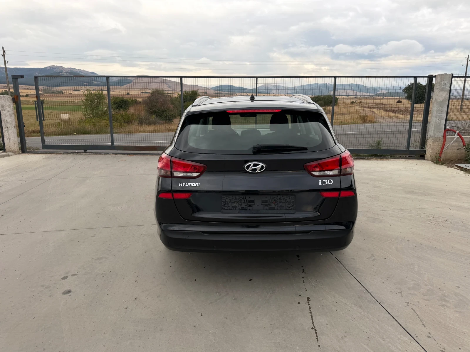 Hyundai I30 1.4.бензин , Euro6, снимка 6 - Автомобили и джипове - 56235803