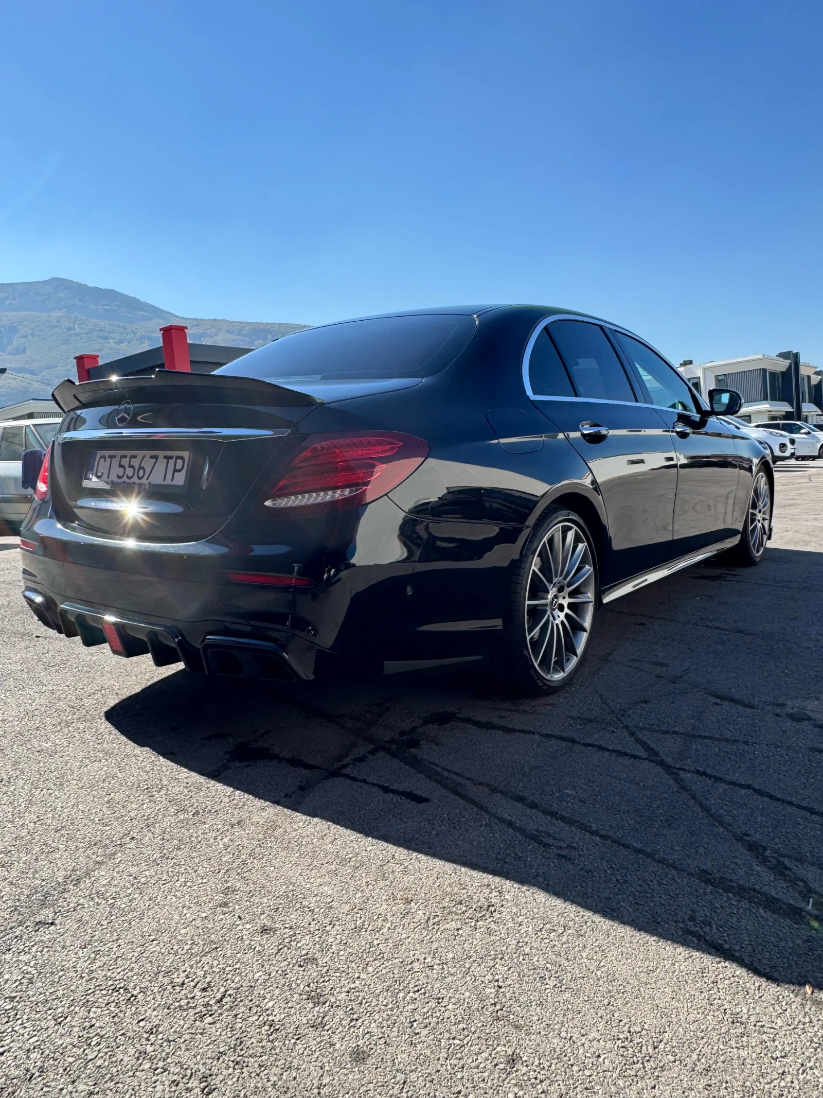Mercedes-Benz E 220 BRABUS* Head Up* 360 kamera* , снимка 2 - Автомобили и джипове - 56374447