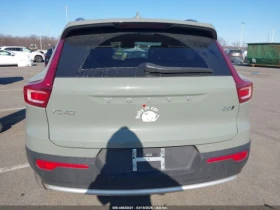 Volvo XC40 * B5 PLUS* BRIGHT THEME* , снимка 15