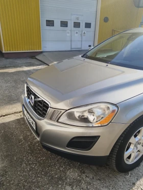 Volvo XC60 - 9000 € / 17602.47 лв. - 93896984 5