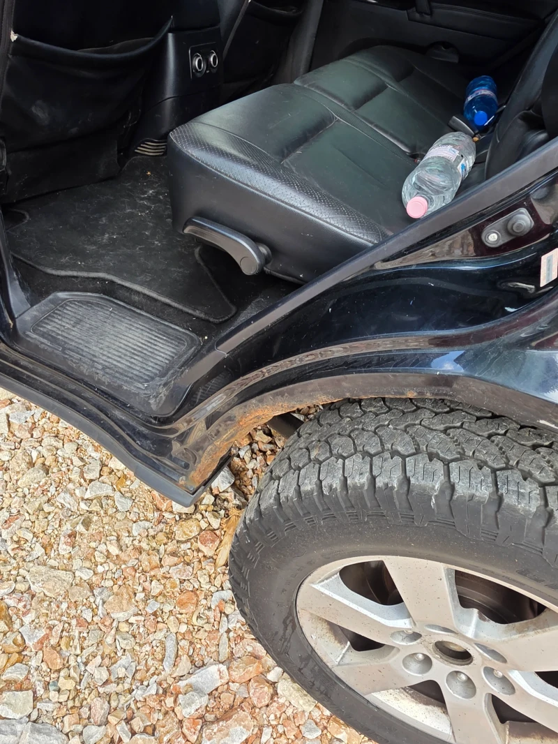 Mitsubishi Pajero 3.2 дизел автоматик 134кс, снимка 11 - Автомобили и джипове - 53068077