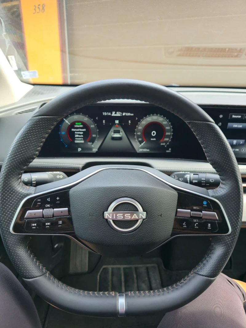 Nissan Ariya 90kwh , FWD, снимка 16 - Автомобили и джипове - 51625982