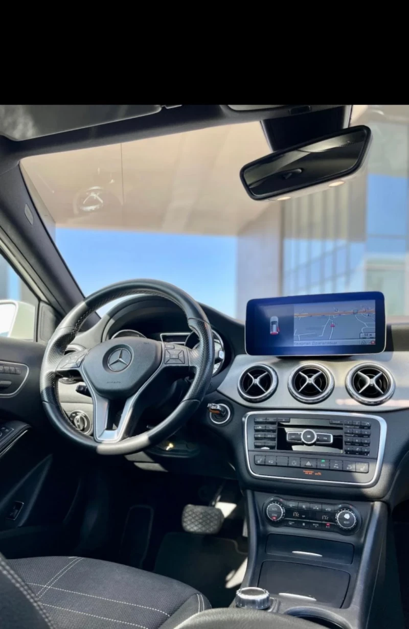 Mercedes-Benz GLA 220, снимка 3 - Автомобили и джипове - 52834585