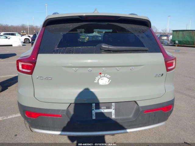 Volvo XC40 * B5 PLUS* BRIGHT THEME* , снимка 15 - Автомобили и джипове - 55007509