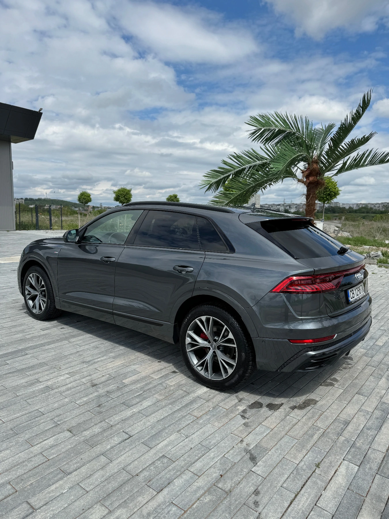 Audi Q8 50TDI soft cllose, 360, head up  - изображение 6