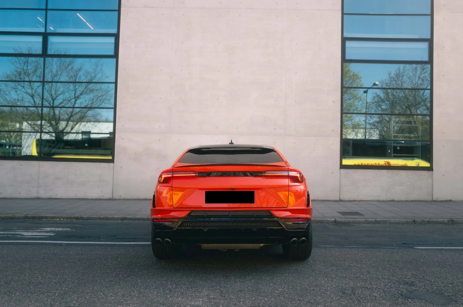 Lamborghini Urus S/ CERAMIC/CARBON/AKRAPOVIC/4-SEATS/ B&O/PANO/ 23/ - изображение 6