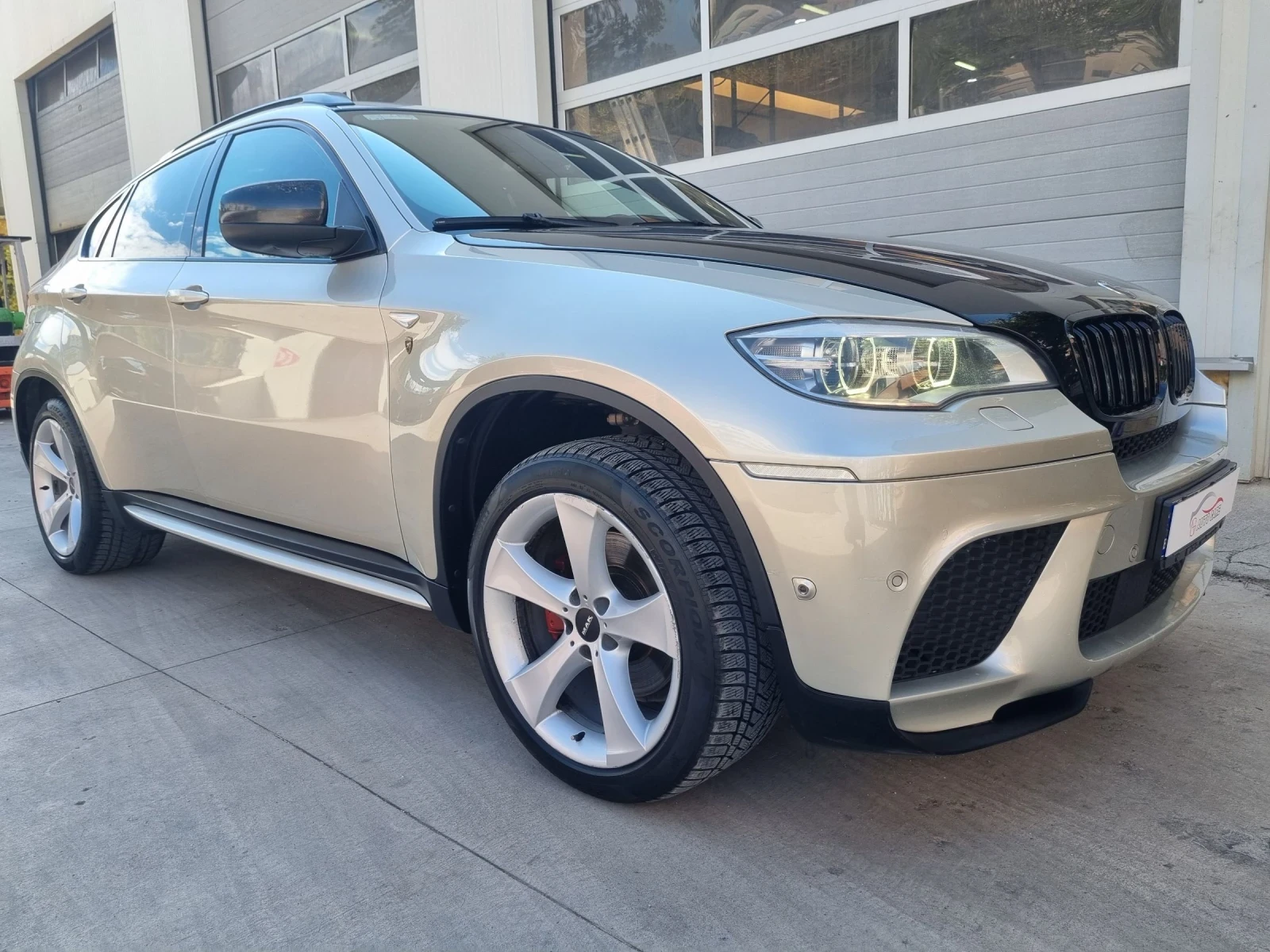 BMW X6 4.0.XD 400к.с.HAMANN обслужено изцяло - изображение 5