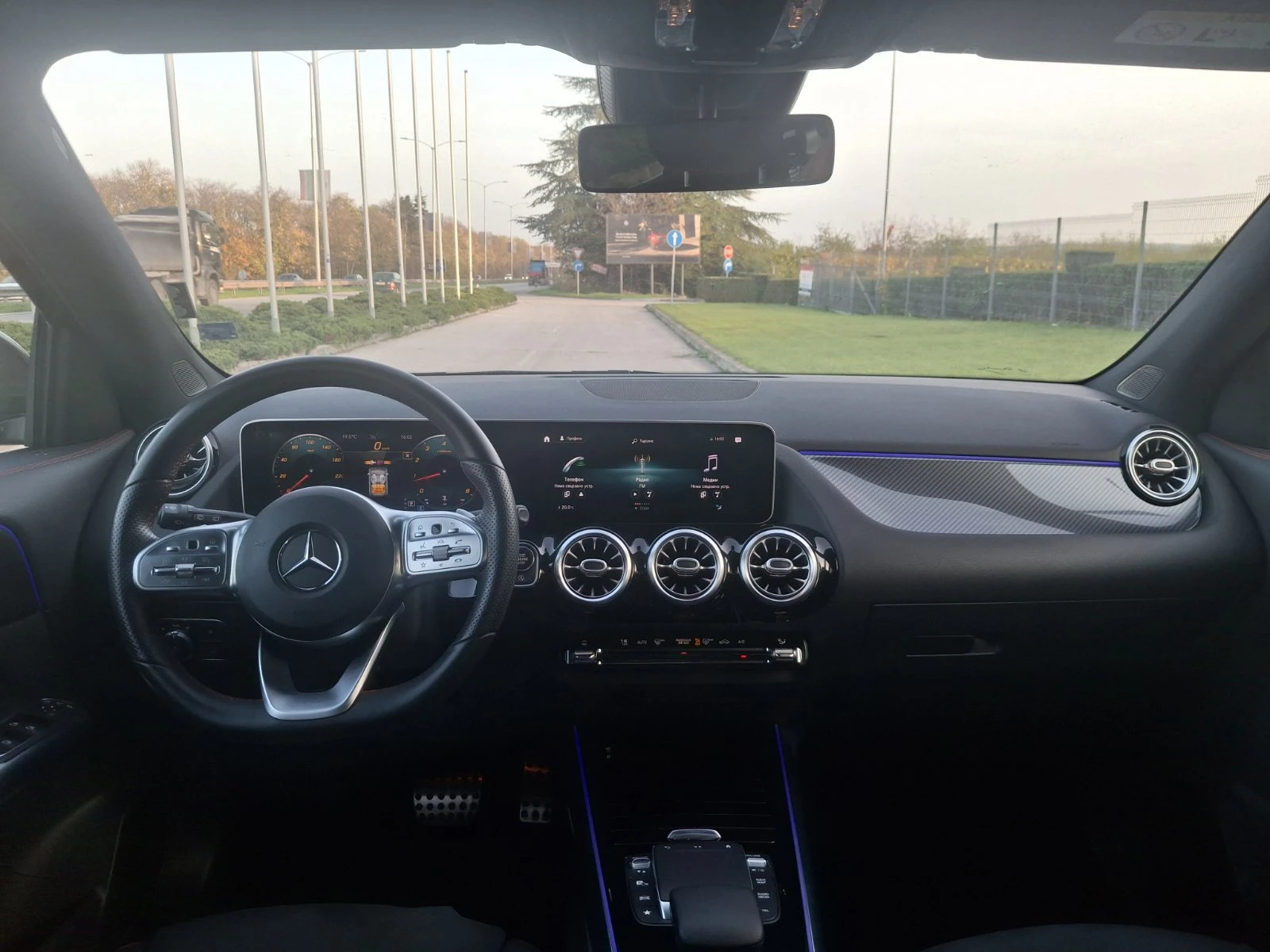 Mercedes-Benz GLA 250 4MATIC - изображение 10