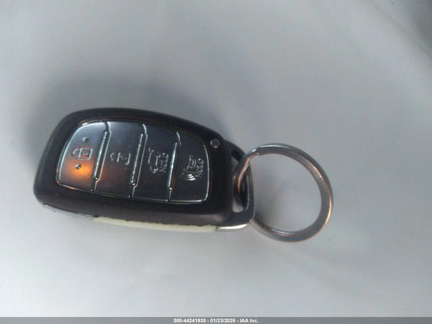 Hyundai Tucson 1.6L I-4 DI, DOHC, VVT, TURBO, 175HP Front Wheel | Mobile.bg � ����������� 11
