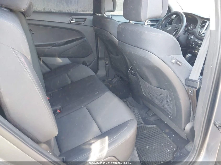 Hyundai Tucson 1.6L I-4 DI, DOHC, VVT, TURBO, 175HP Front Wheel | Mobile.bg � ����������� 8
