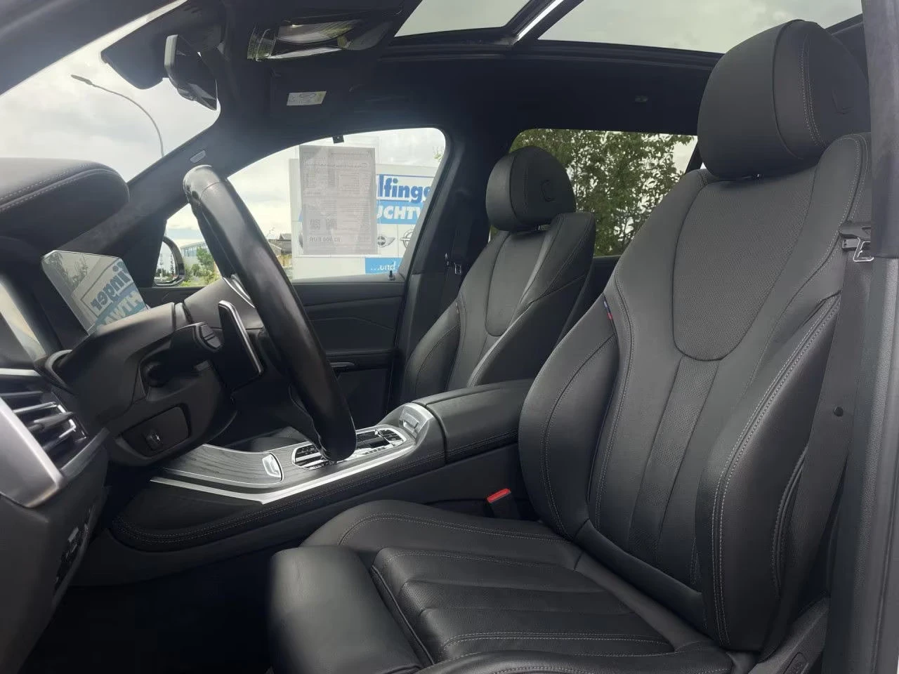 BMW X7 40d/xDRIVE/340HP/SOFTCLOSE/MSPORT/PANO/360/631z, снимка 10 - Автомобили и джипове - 55395934