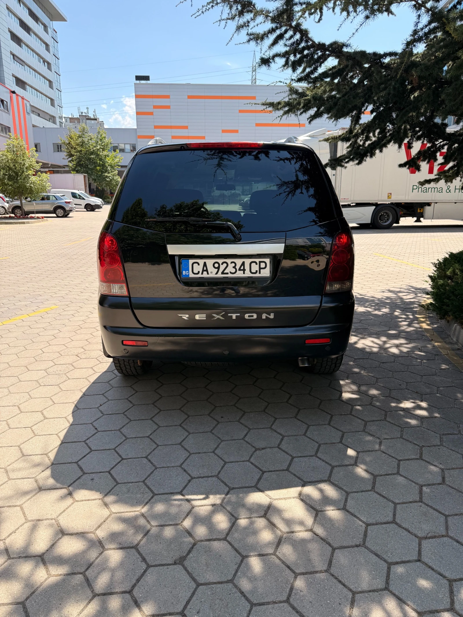 SsangYong Rexton RX 270 Xdi, снимка 6 - Автомобили и джипове - 55633361