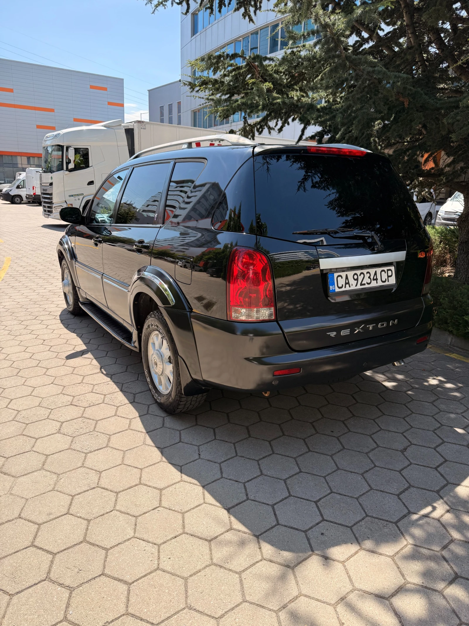 SsangYong Rexton RX 270 Xdi, снимка 5 - Автомобили и джипове - 55633361