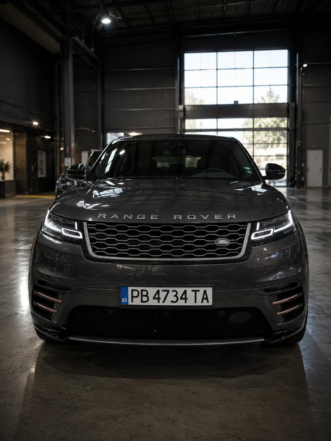 Land Rover Range Rover Velar  VELAR D300 R-DYNAMIC SE | 3.0 V6 | 111000km