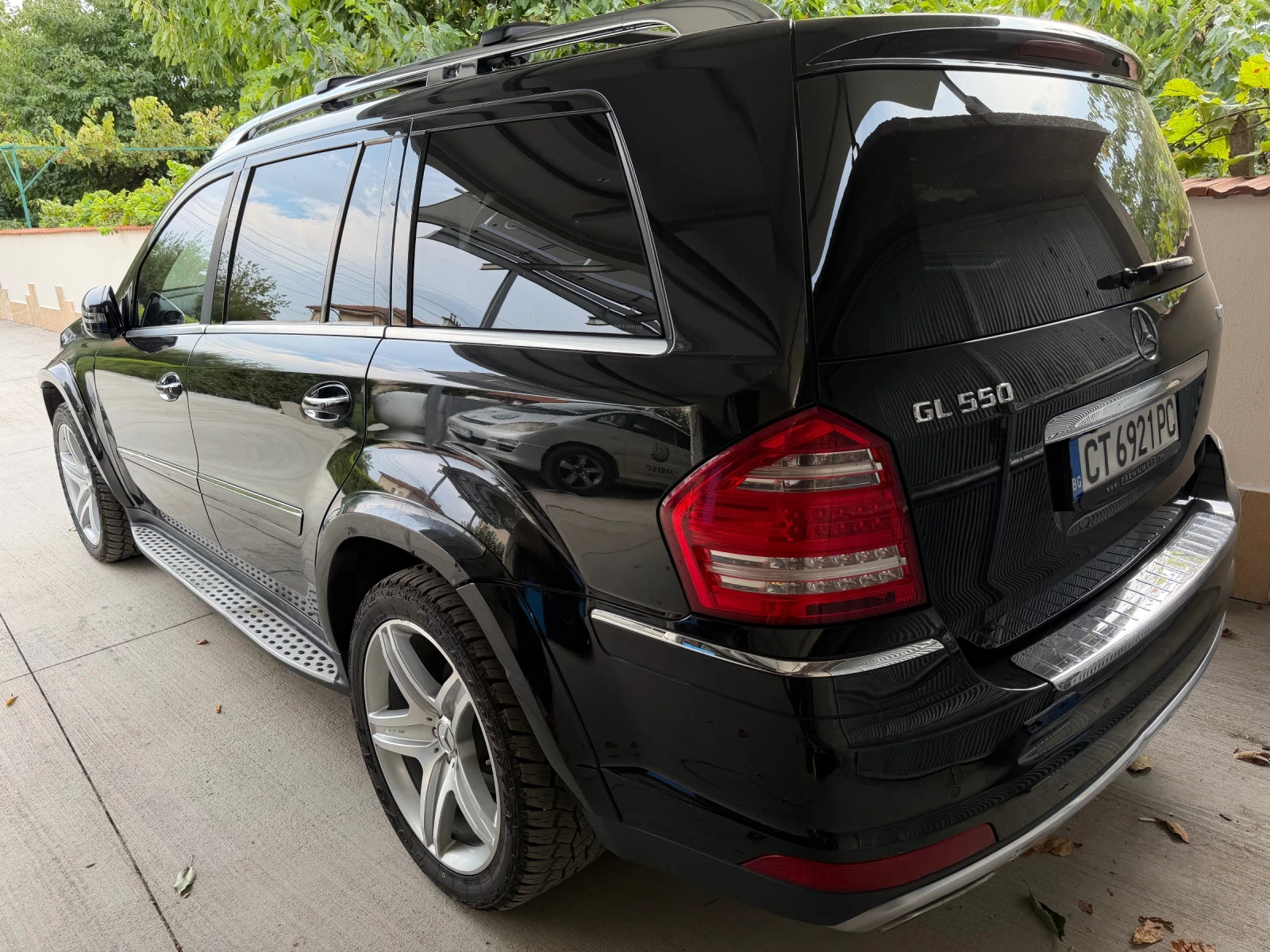 Mercedes-Benz GL 550, снимка 3 - Автомобили и джипове - 55795315