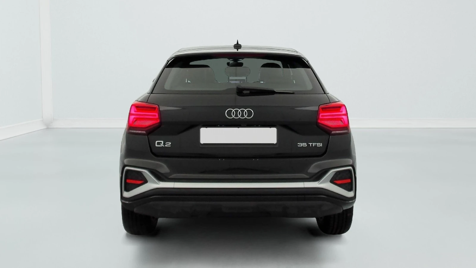 Audi Q2 35 TFSI S Line АВТОМАТИК КОЖА, снимка 8 - Автомобили и джипове - 56068039