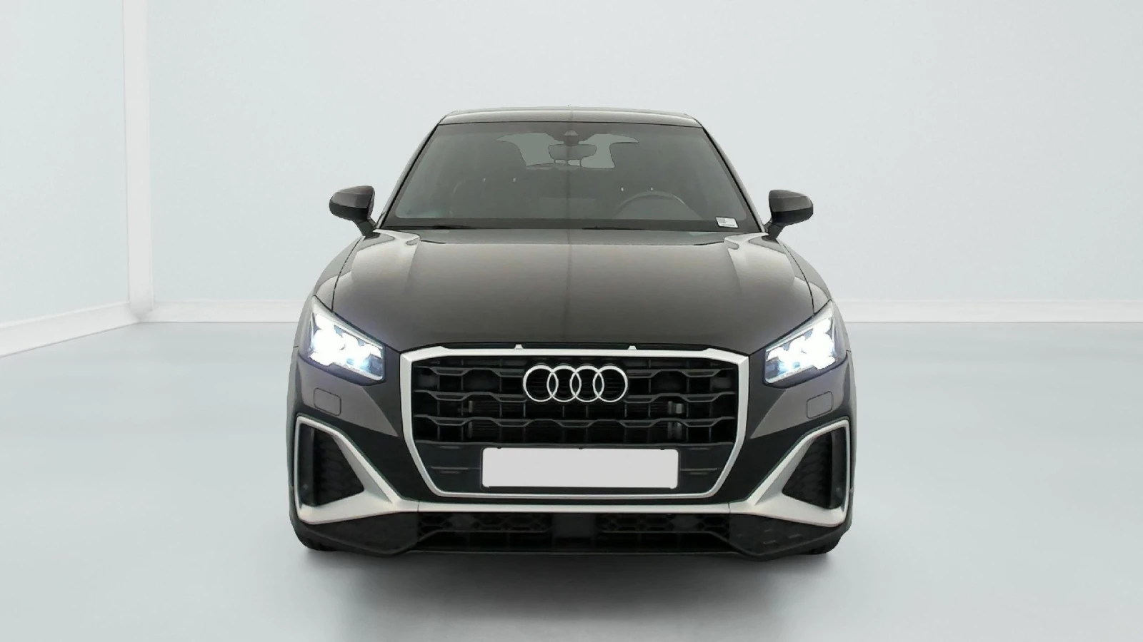 Audi Q2 35 TFSI S Line АВТОМАТИК КОЖА, снимка 2 - Автомобили и джипове - 56068039