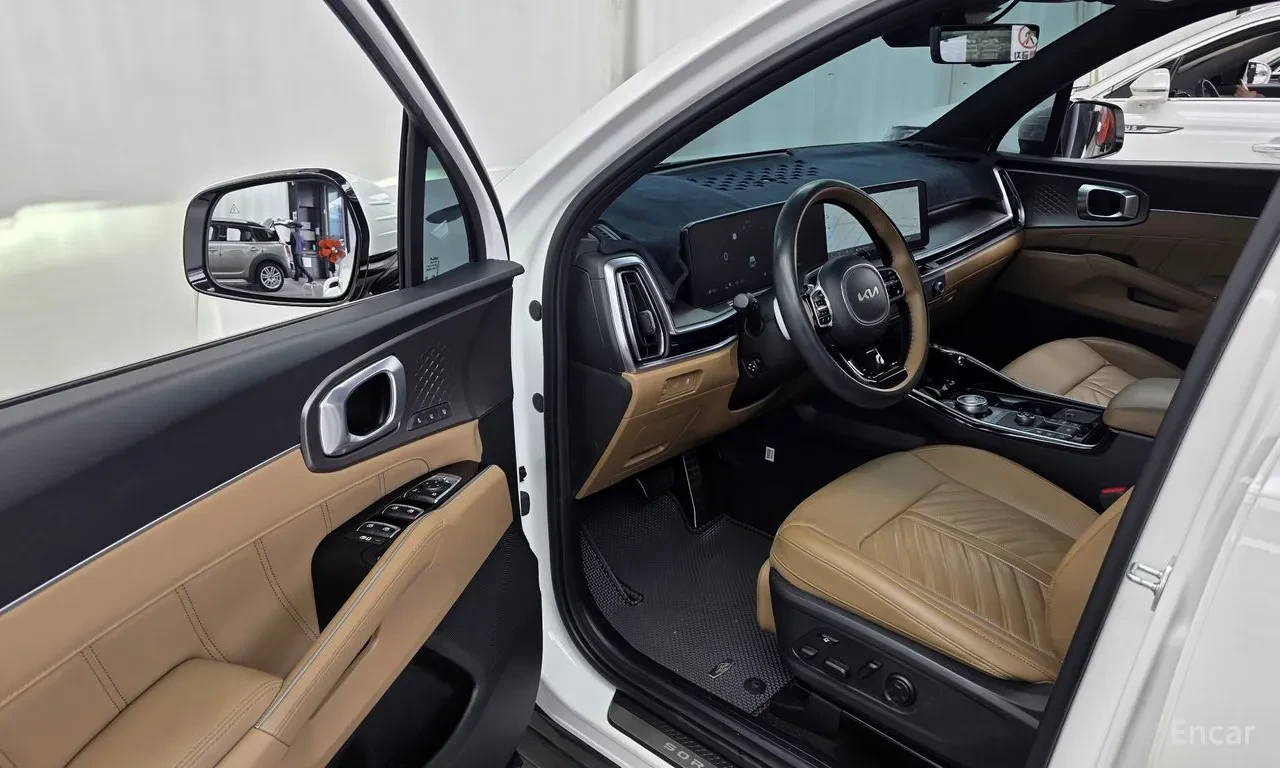 Kia Sorento SIHNATURE* FULL* 360 КАМЕРИ* ДИСТРОНИК* КРАЙНА ЦЕН, снимка 5 - Автомобили и джипове - 56595862