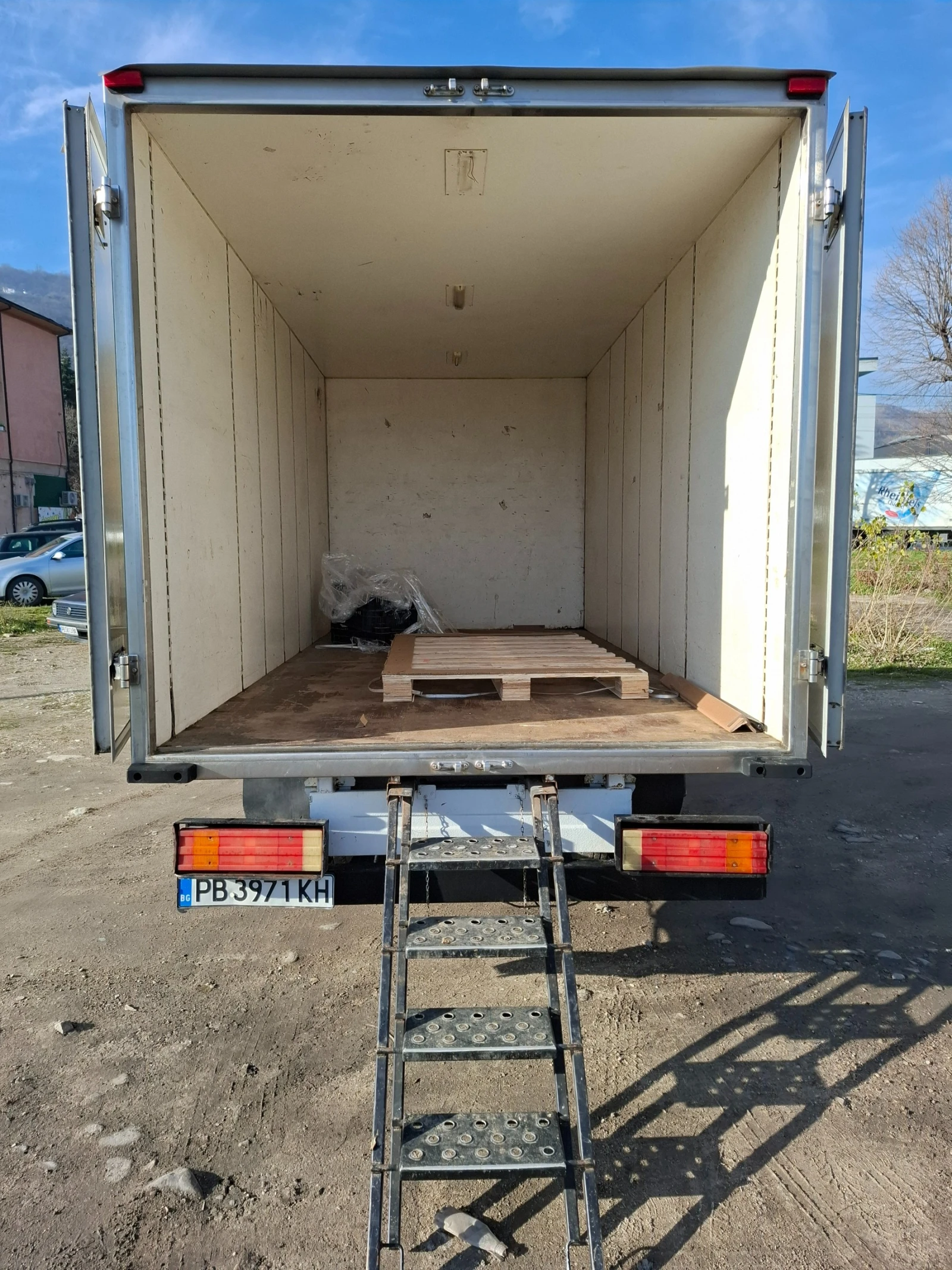 Mercedes-Benz Sprinter 413, снимка 6 - Бусове и автобуси - 56615673