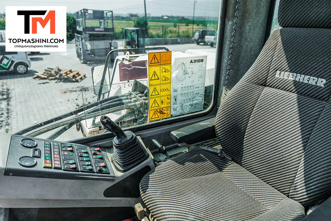 Багер Liebherr A310B - изображение 8