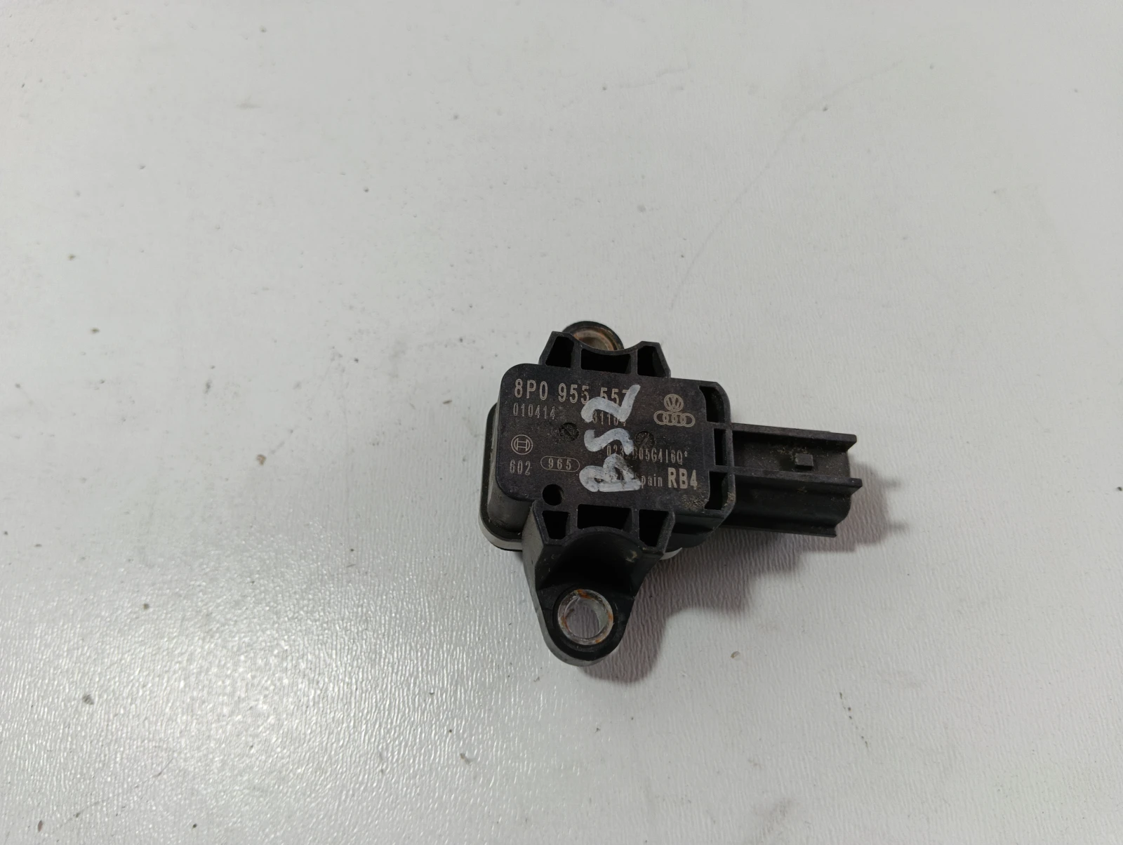 датчик 8P0955557 Audi A3