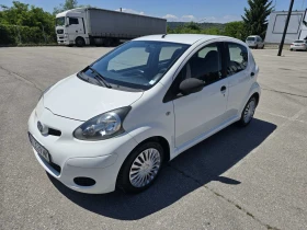 Toyota Aygo 1.0 VVTI 16V  Бензин, снимка 9