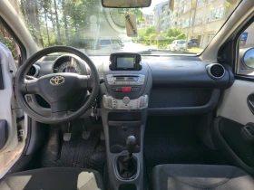 Toyota Aygo 1.0 VVTI 16V  Бензин, снимка 10