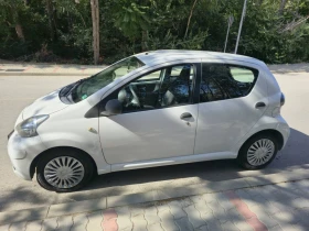 Toyota Aygo 1.0 VVTI 16V  Бензин, снимка 5
