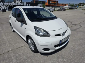 Toyota Aygo 1.0 VVTI 16V  Бензин, снимка 8
