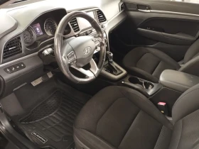 Hyundai Elantra 2.0 бензин автомат , снимка 12