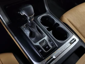 Kia Carnival 4th Gen 11-Seater Prestige, снимка 8