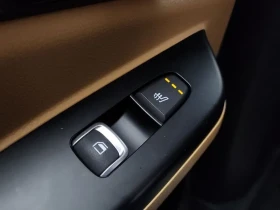 Kia Carnival 4th Gen 11-Seater Prestige, снимка 17