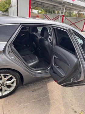Hyundai I40 Premium + , снимка 15