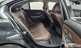 BMW 320 320i Luxury, снимка 12