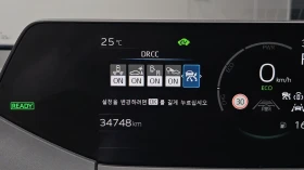 Toyota Prius, снимка 17