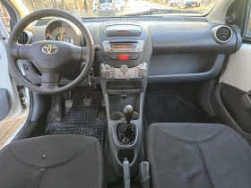 Toyota Aygo 1.0 VVTI 16V  Бензин, снимка 12