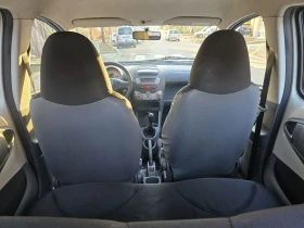 Toyota Aygo 1.0 VVTI 16V  Бензин, снимка 9