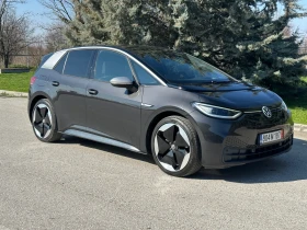 VW ID.3 1st Max/204кс/Панорама/Head-UP/Keyless/Масаж, снимка 3 - Автомобили и джипове - 53648062