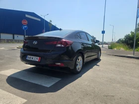 Hyundai Elantra 2.0 бензин автомат  | Auto.bg — изображение 8
