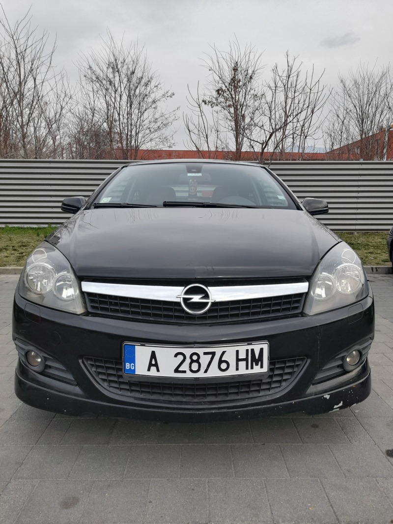 Opel Astra 1.9 CDTI OPC LINE, снимка 2 - Автомобили и джипове - 45889612