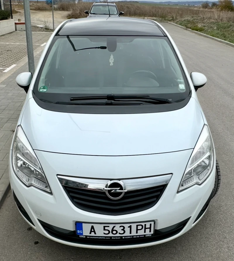 Opel Meriva B 1.7CDTI Регистрирана, Панорама, Подгрев, Теглич,, снимка 8 - Автомобили и джипове - 47575659