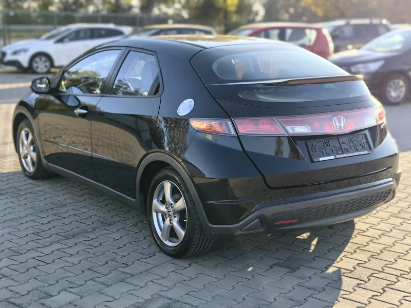 Honda Civic 1.4i Бензин 83кс Топ Състояние , снимка 4 - Автомобили и джипове - 47929301